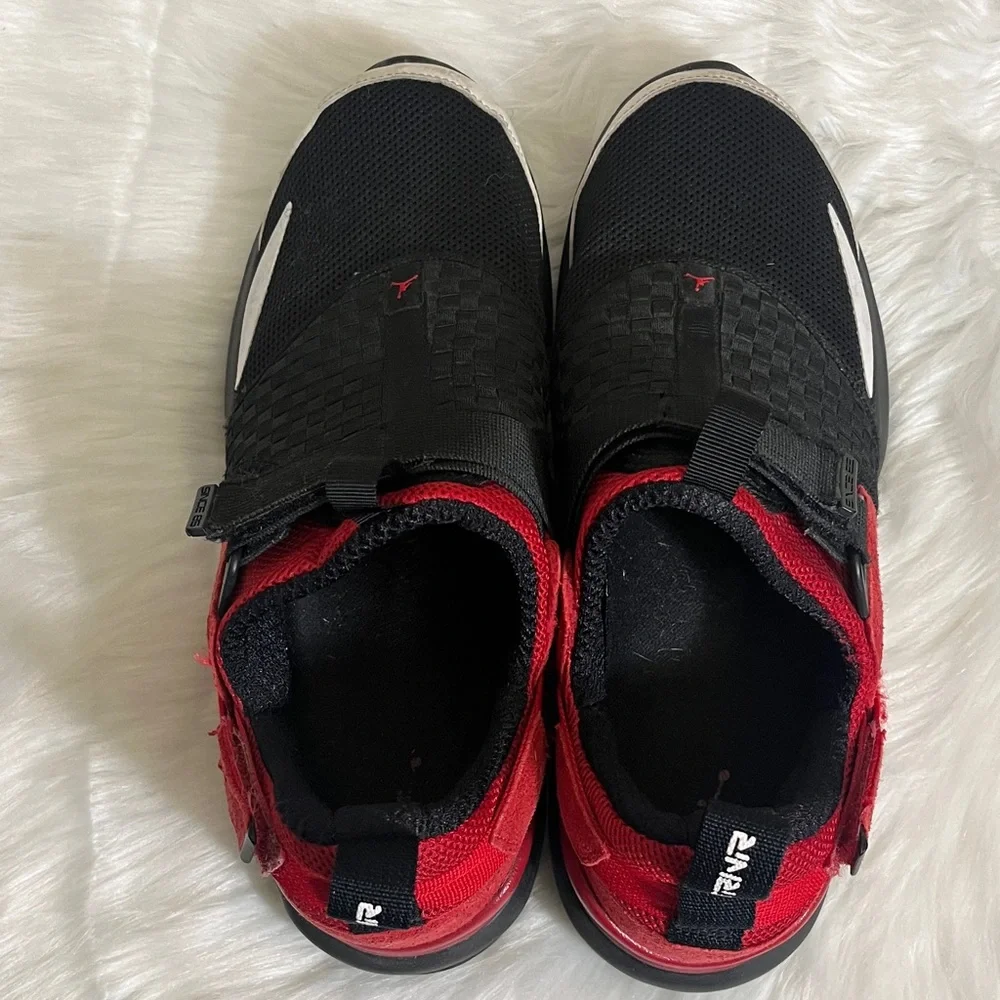 Jordan Black Red Sneakers